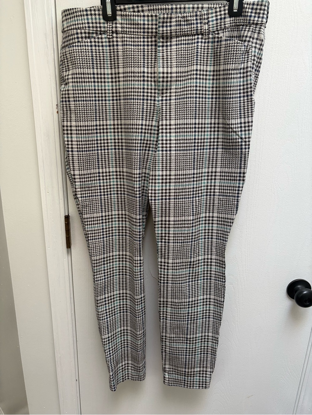 Old Navy Black and White work pants - “pixie” - size 14